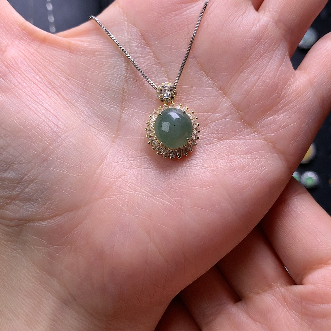 翡翠颈饰未镶嵌111111111