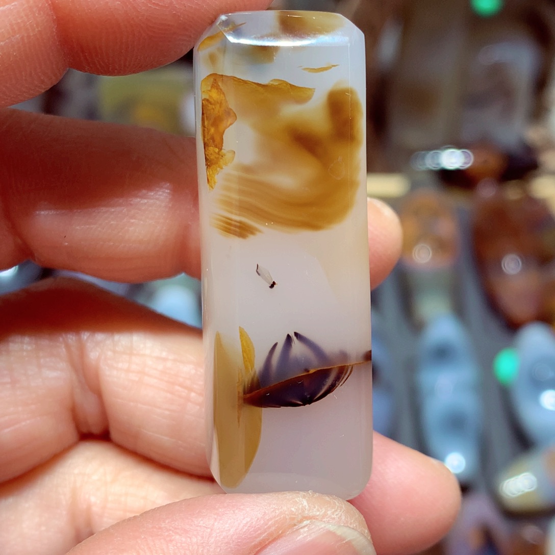 玛瑙/玉髓颈饰未镶嵌