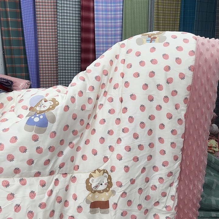 棉1.5米×2米粉色小狮子豆豆被