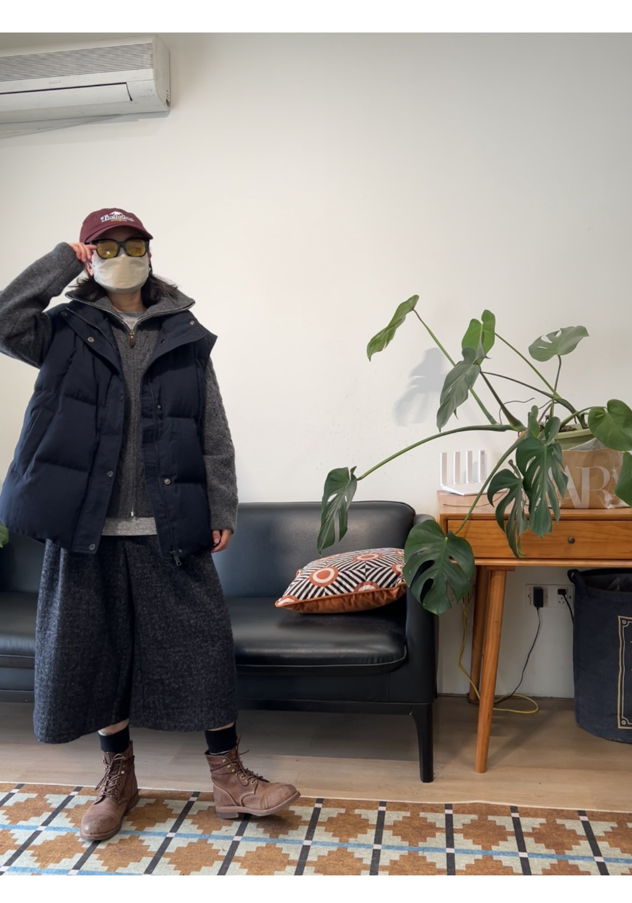 日系复古羽绒藏蓝色宽松马甲