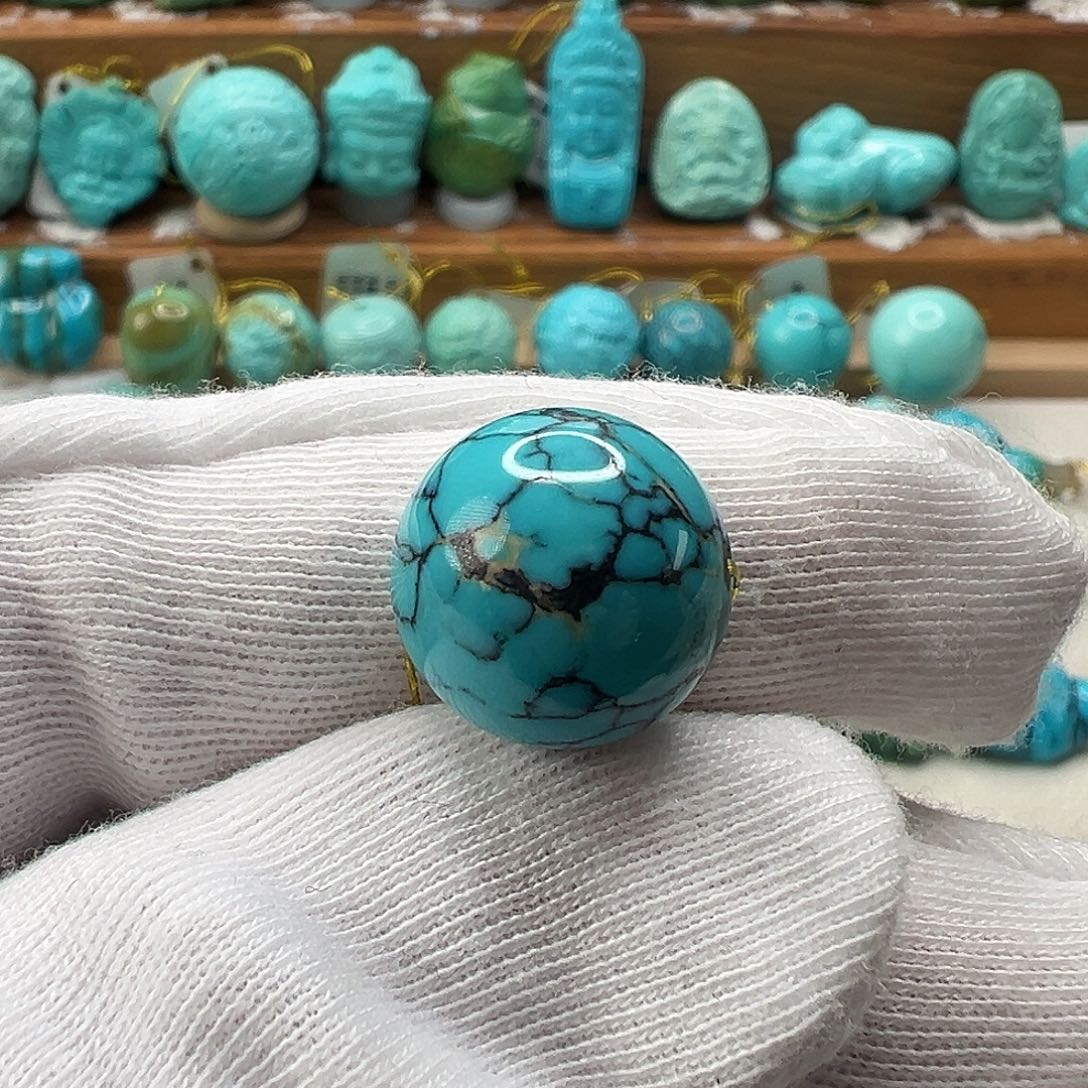 绿松石配饰未镶嵌