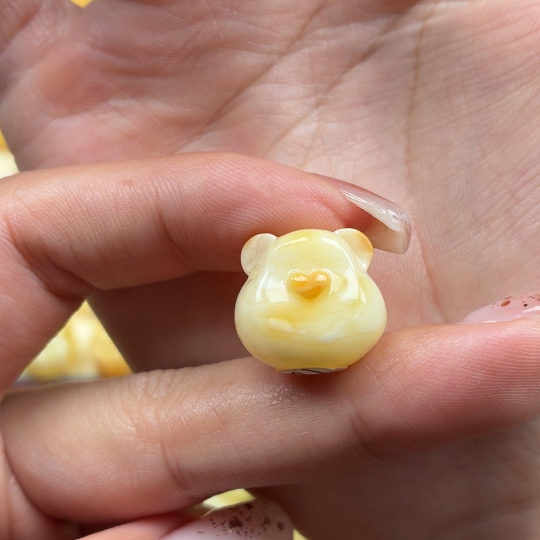 琥珀未镶嵌裸石蜜蜡