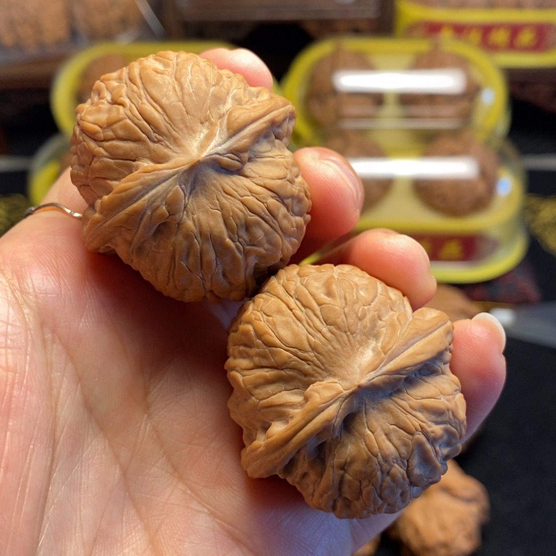 把件桃核乾隆磨38全品