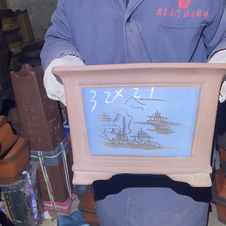 紫砂花盆紫砂花盆和小