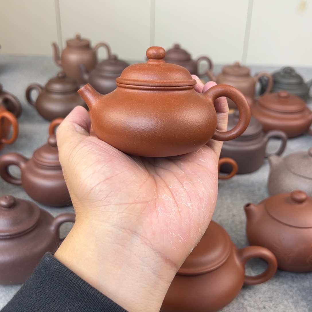 茶壶紫砂容天 红降坡 半手工