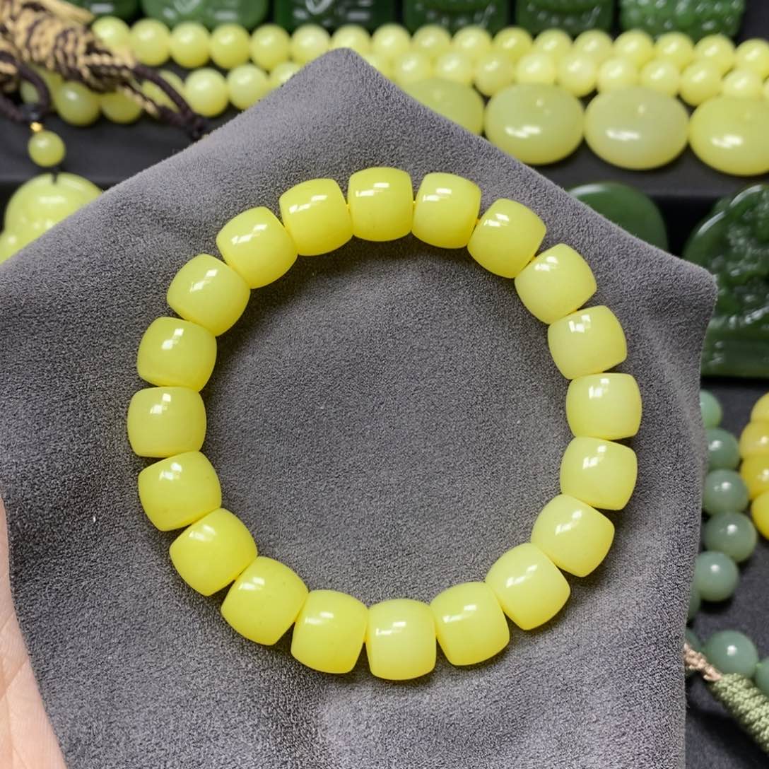 和田玉（黄玉）手串未镶嵌用****6