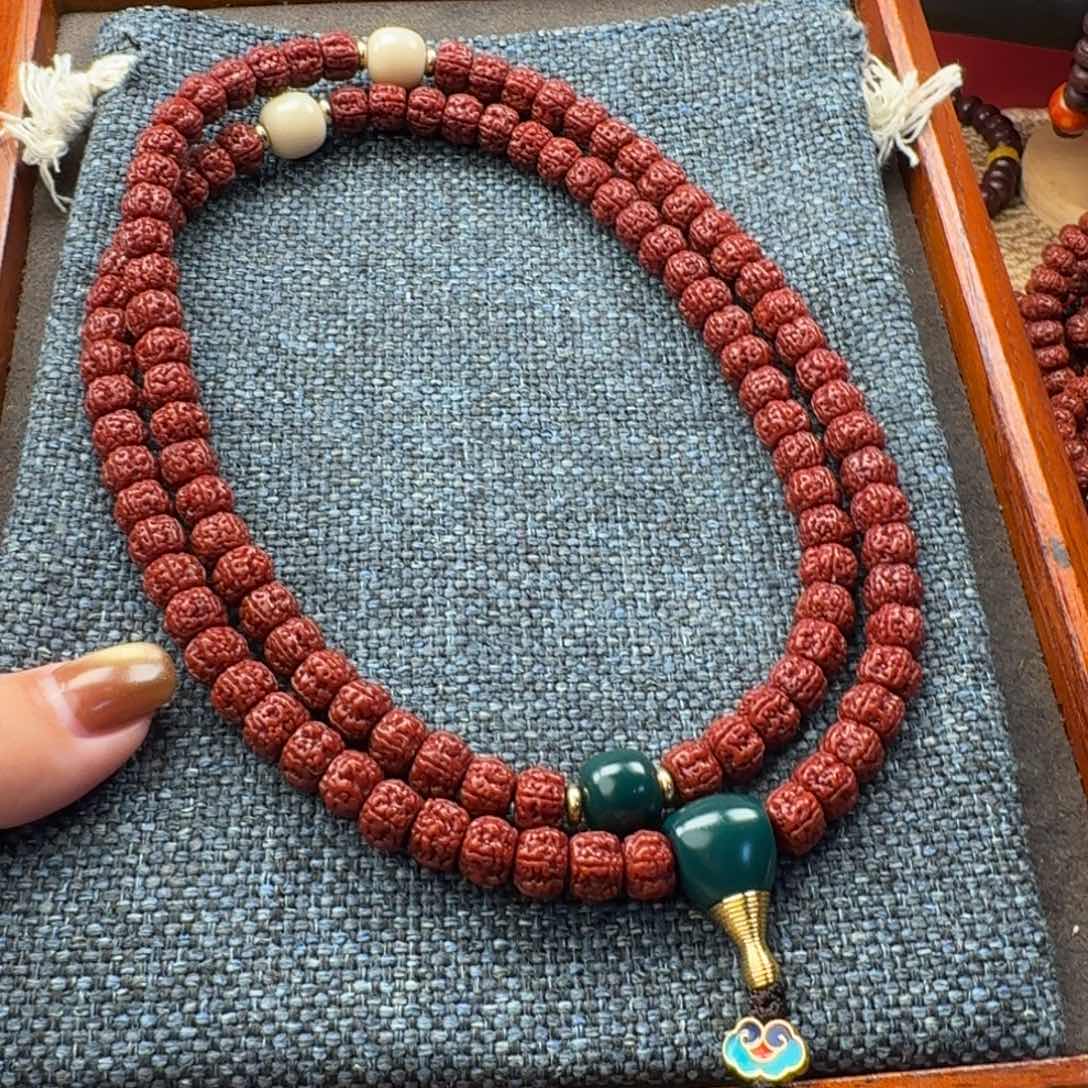 金刚菩提吊坠盘龙