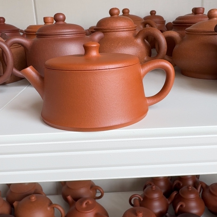 江***晏紫砂茶杯将坡云柱100cc