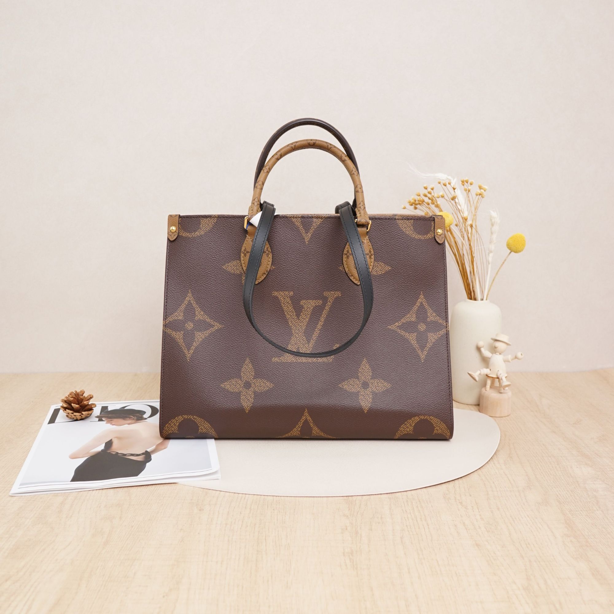95新 LouisVuitton/路易威登 路易威登onthego中号老花/DS023146