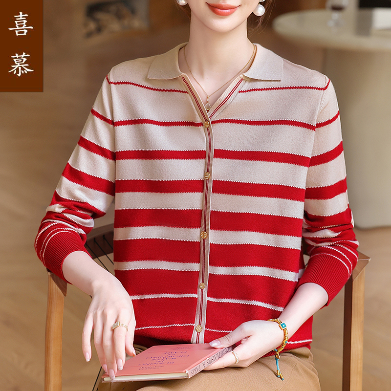 中年妈妈秋装条纹针织小衫2025新款洋气毛衣中老年女装春秋上衣服