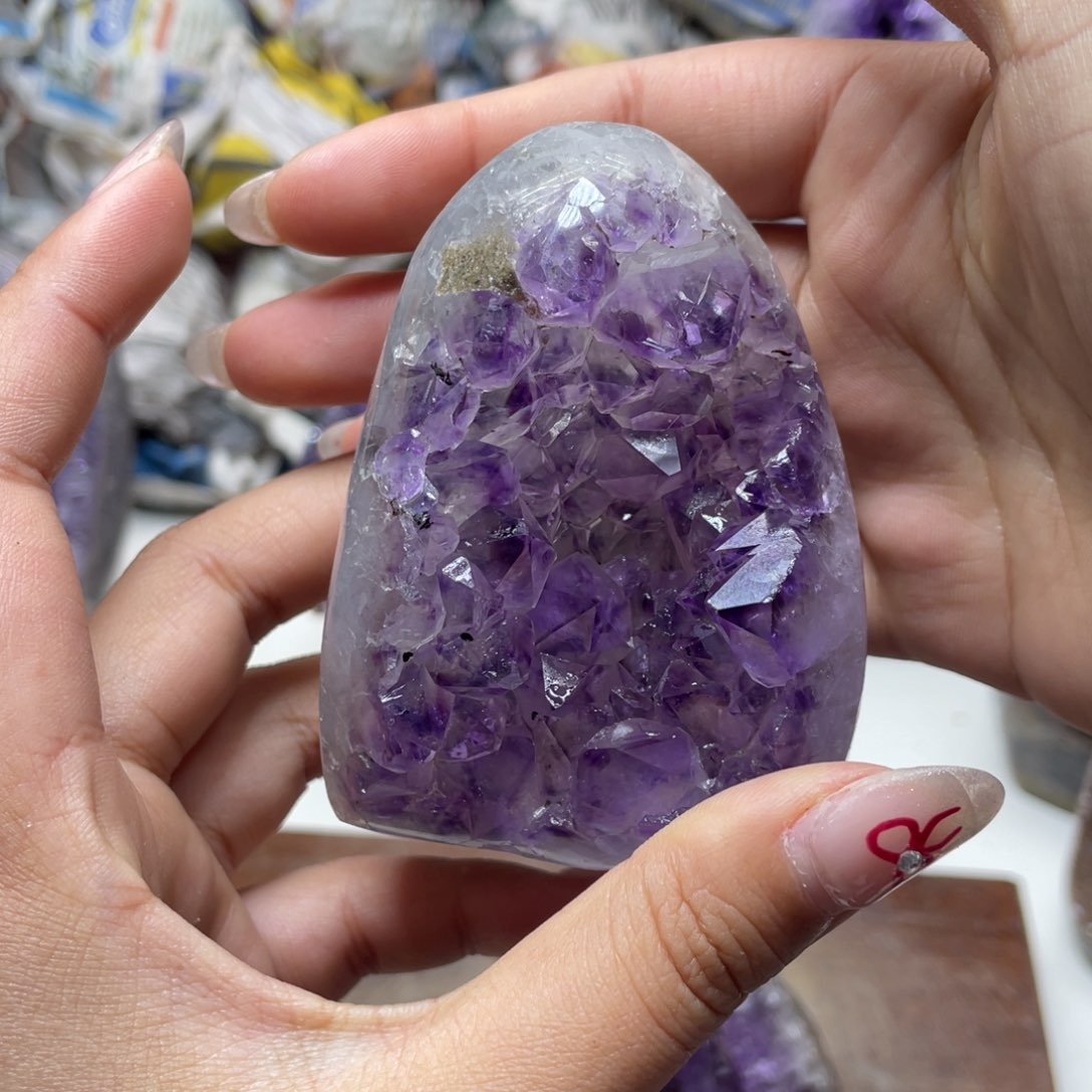 紫晶大型摆件（非配饰）未镶嵌f