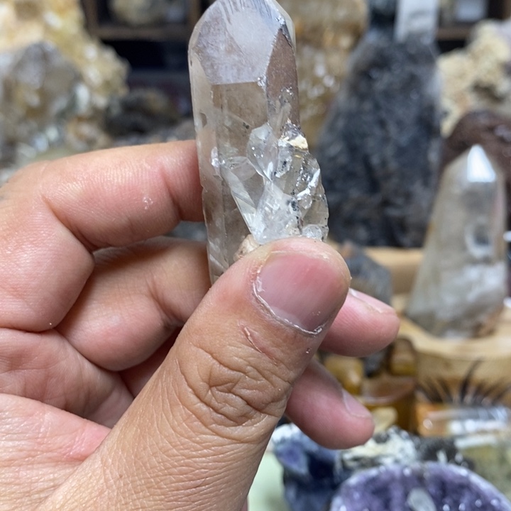 水晶水晶柱未镶嵌