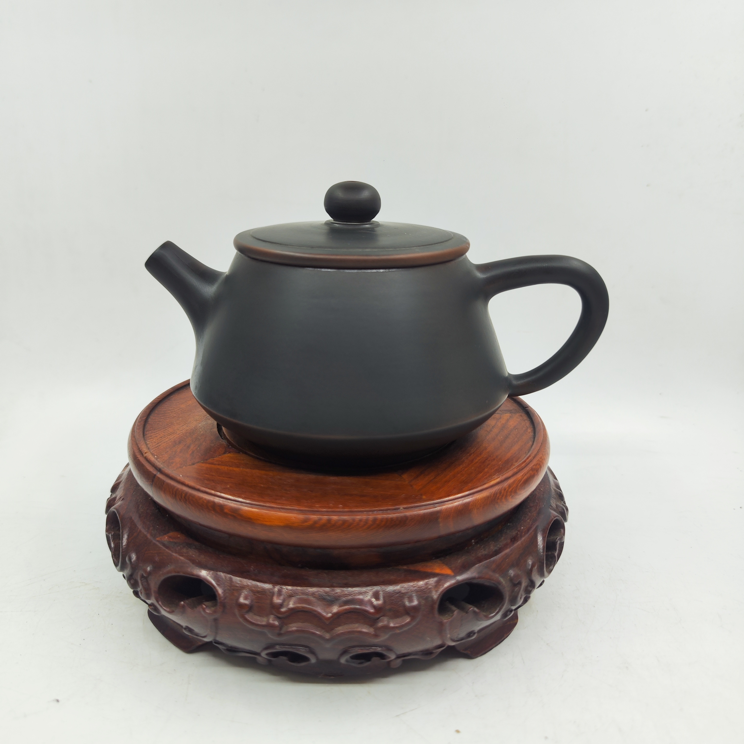 约240毫升左右黑古铜色纯手工泡茶紫陶非紫砂粗陶