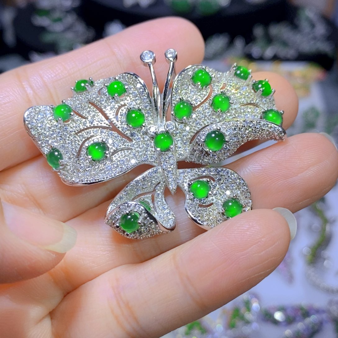 翡翠颈饰合金天然翡翠