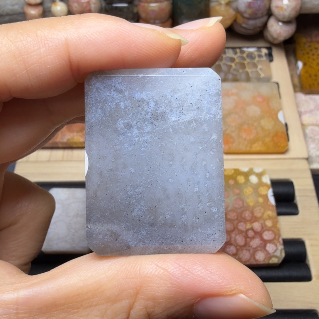 Ｆ***F石英岩玉未镶嵌水墨画，手工牌