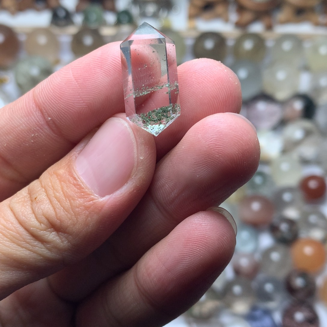 水晶珠宝半成品未镶嵌绿幽灵吊坠