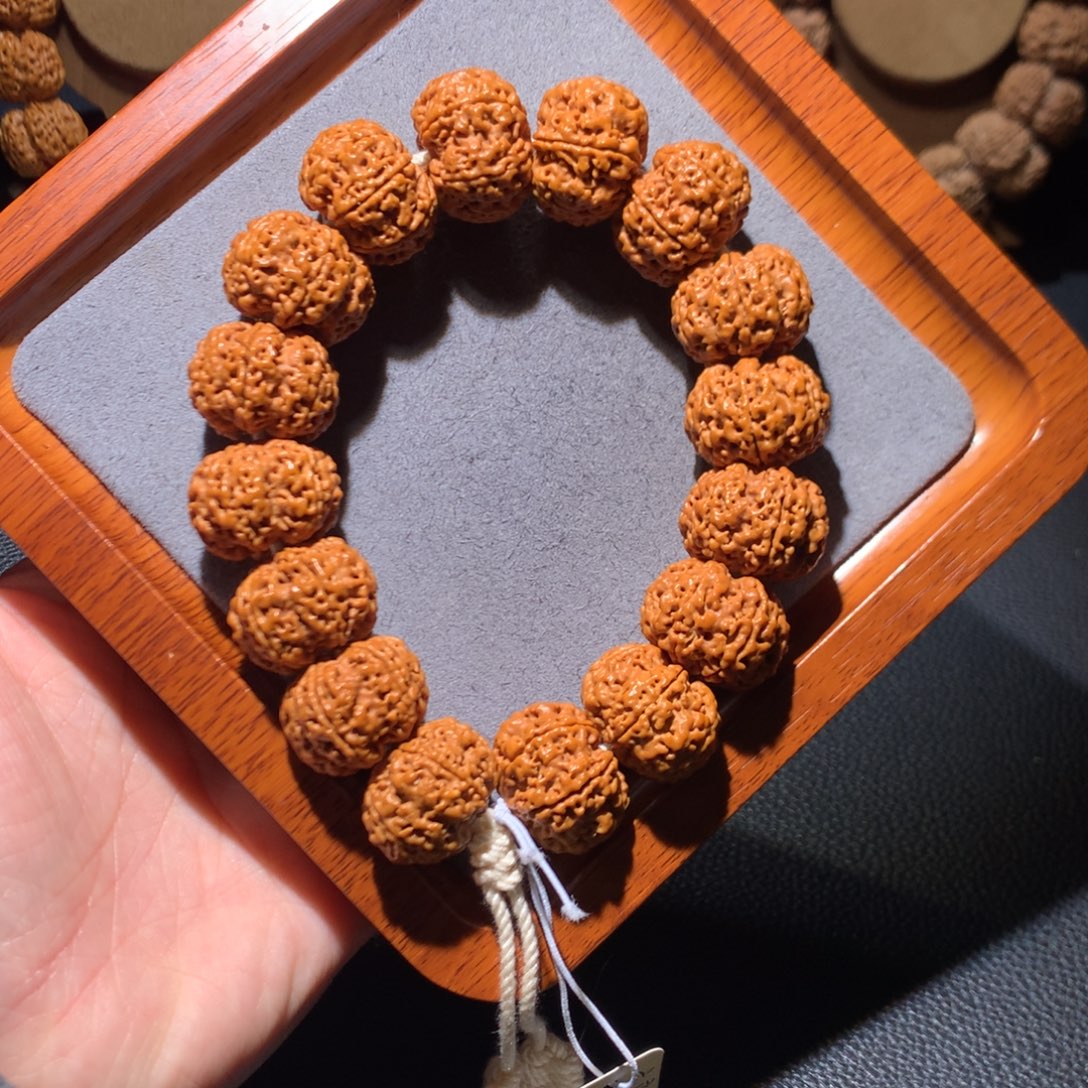 手串金刚菩提22六瓣定制