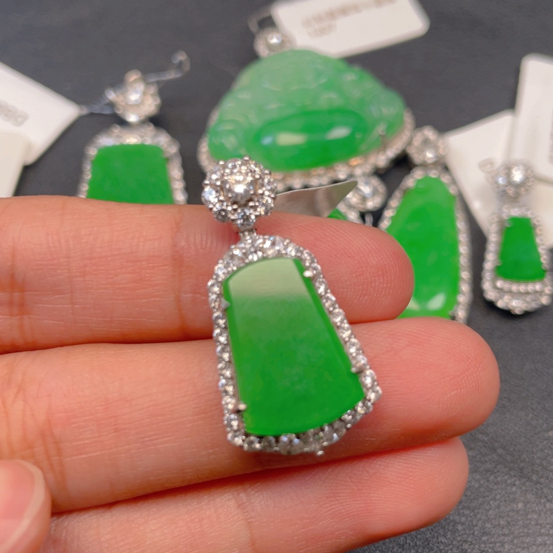 吊坠(不含链)银S925镶嵌翡翠