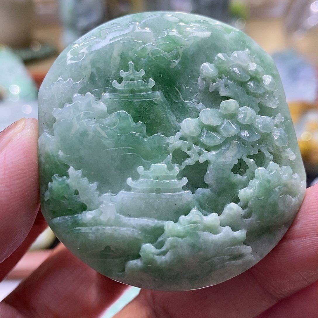 【闪购商品】翡翠颈饰未镶嵌1111111111111