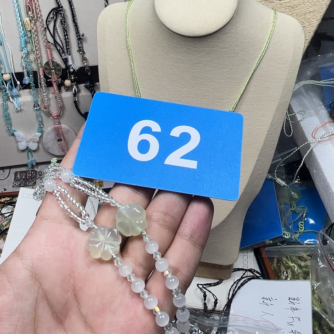 蛇纹石玉合金颈饰