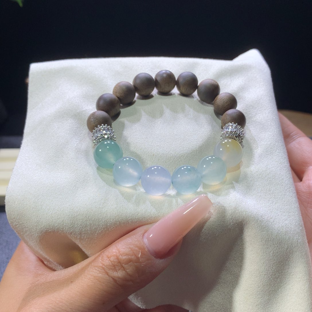 未镶嵌手串翡翠特价大卡底色