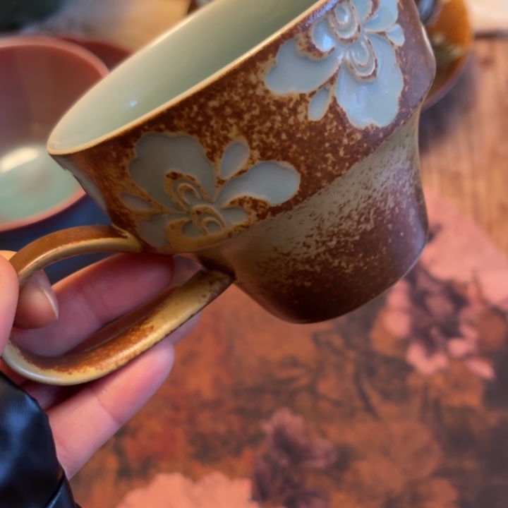 瓷哈哈哈哈哈哈哈哈就