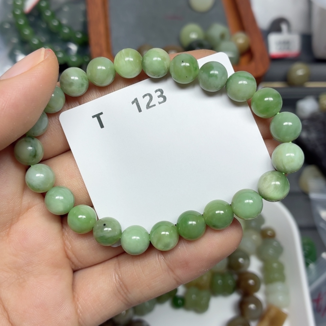 和田玉未镶嵌珠宝半成品T123