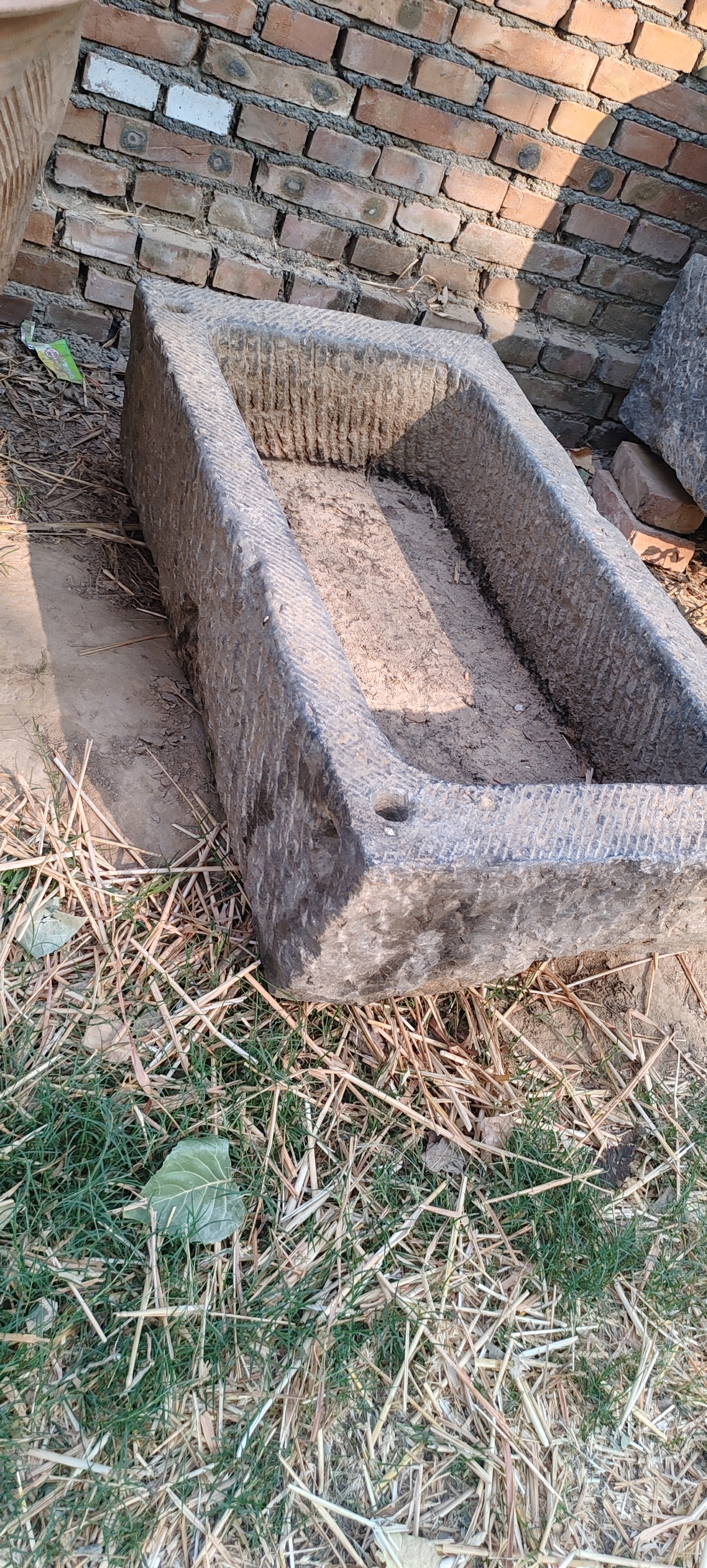 庭院户外景观造景招财用仿古石磨石槽鱼池假山摆件