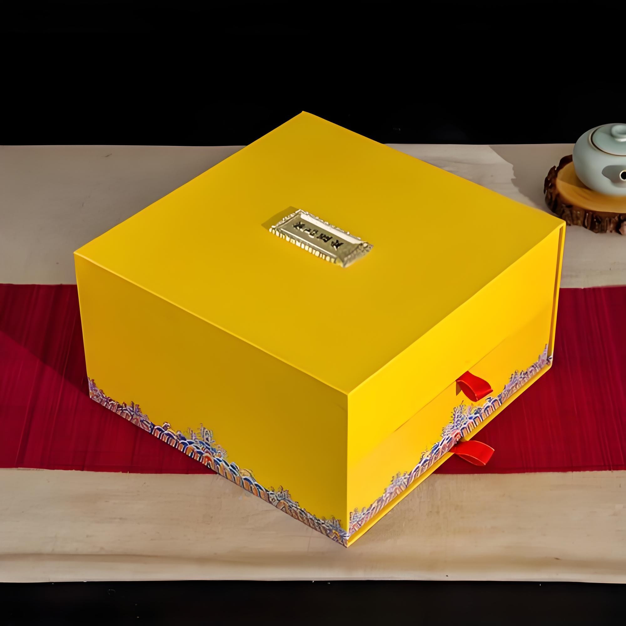 平平M3 黄色礼盒 多样新发其一 8/1a226