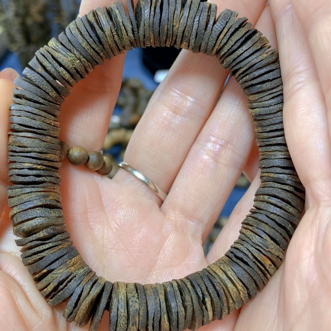 沉香手串故****说乌身沉水卡1.2-19克多样性发货一条