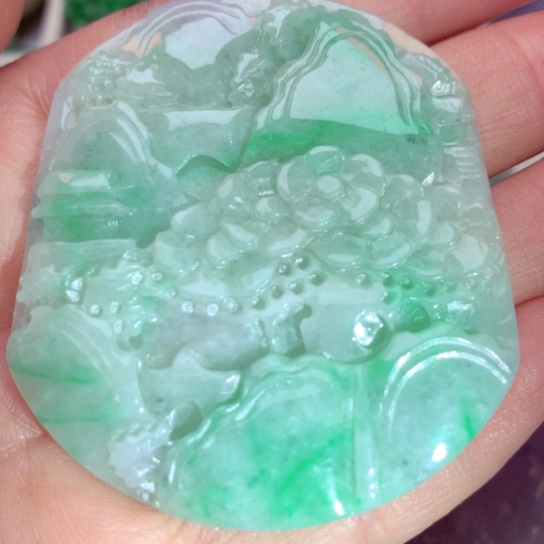 翡翠吊坠(不含链)未镶嵌