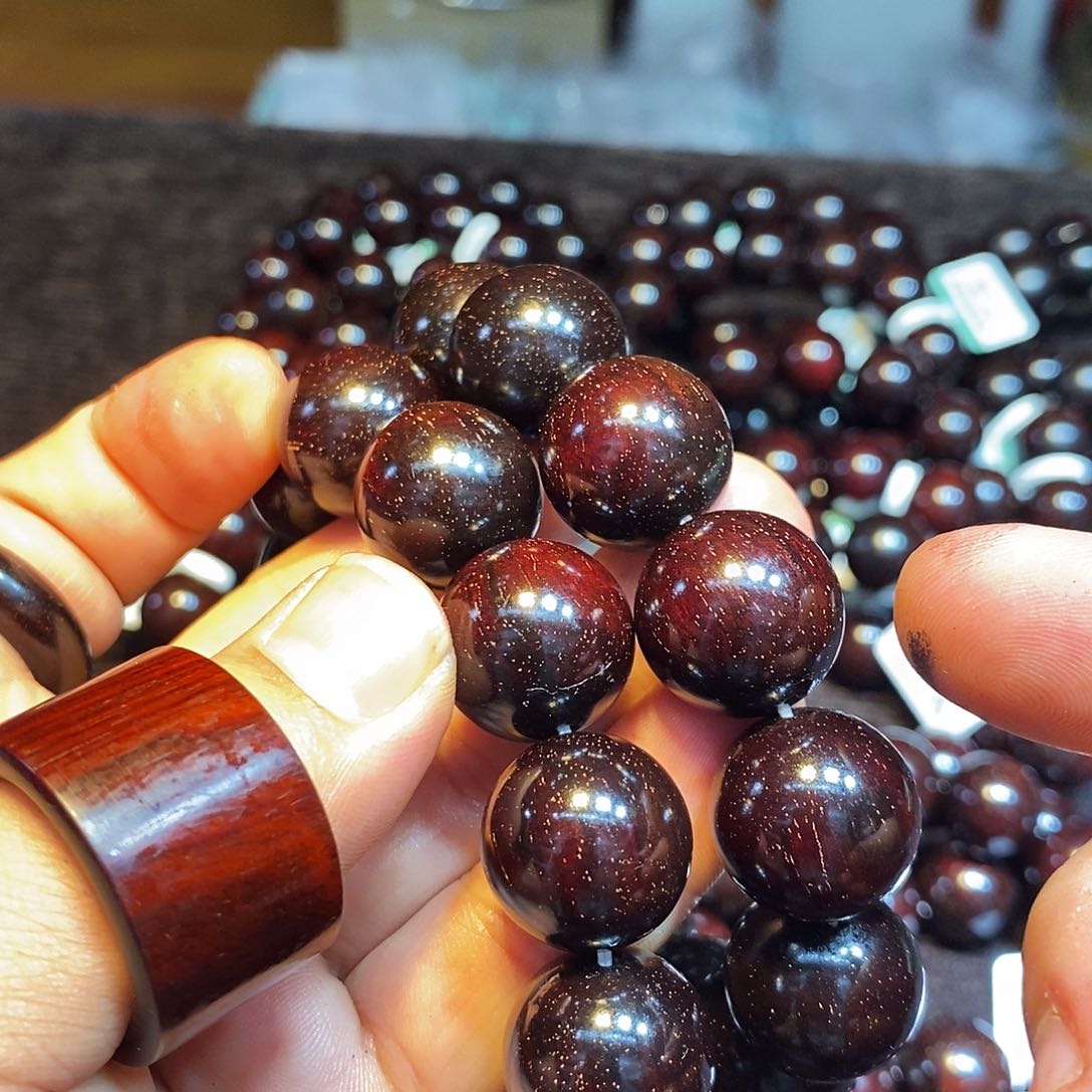 小叶紫檀手串/手链多样性发其一小叶紫檀1.8包浆龙满