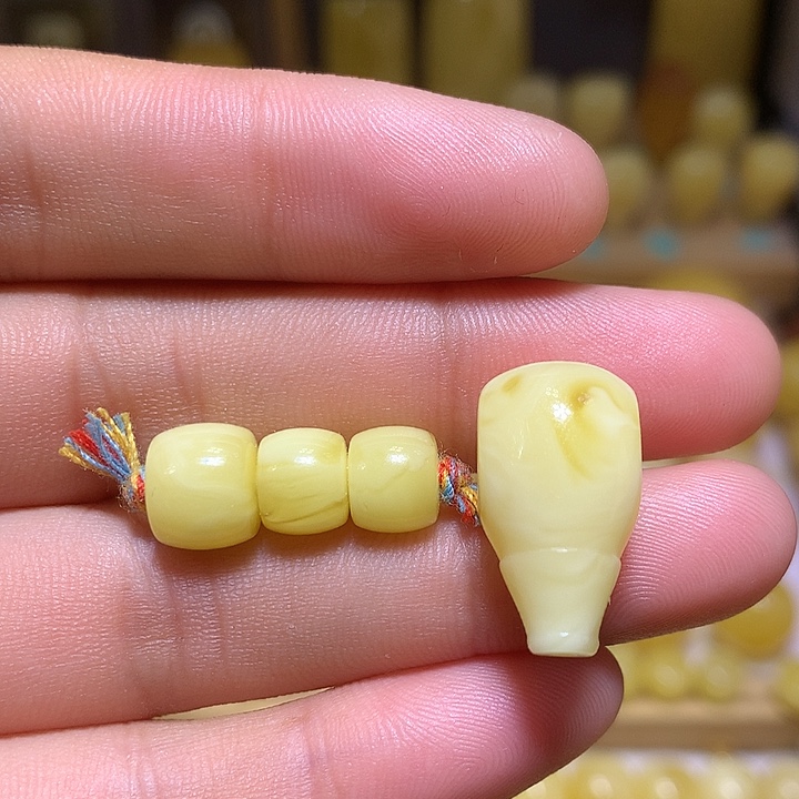 裸石蜜蜡未镶嵌天然俄料白花蜜蜡套装8-11.5左右
