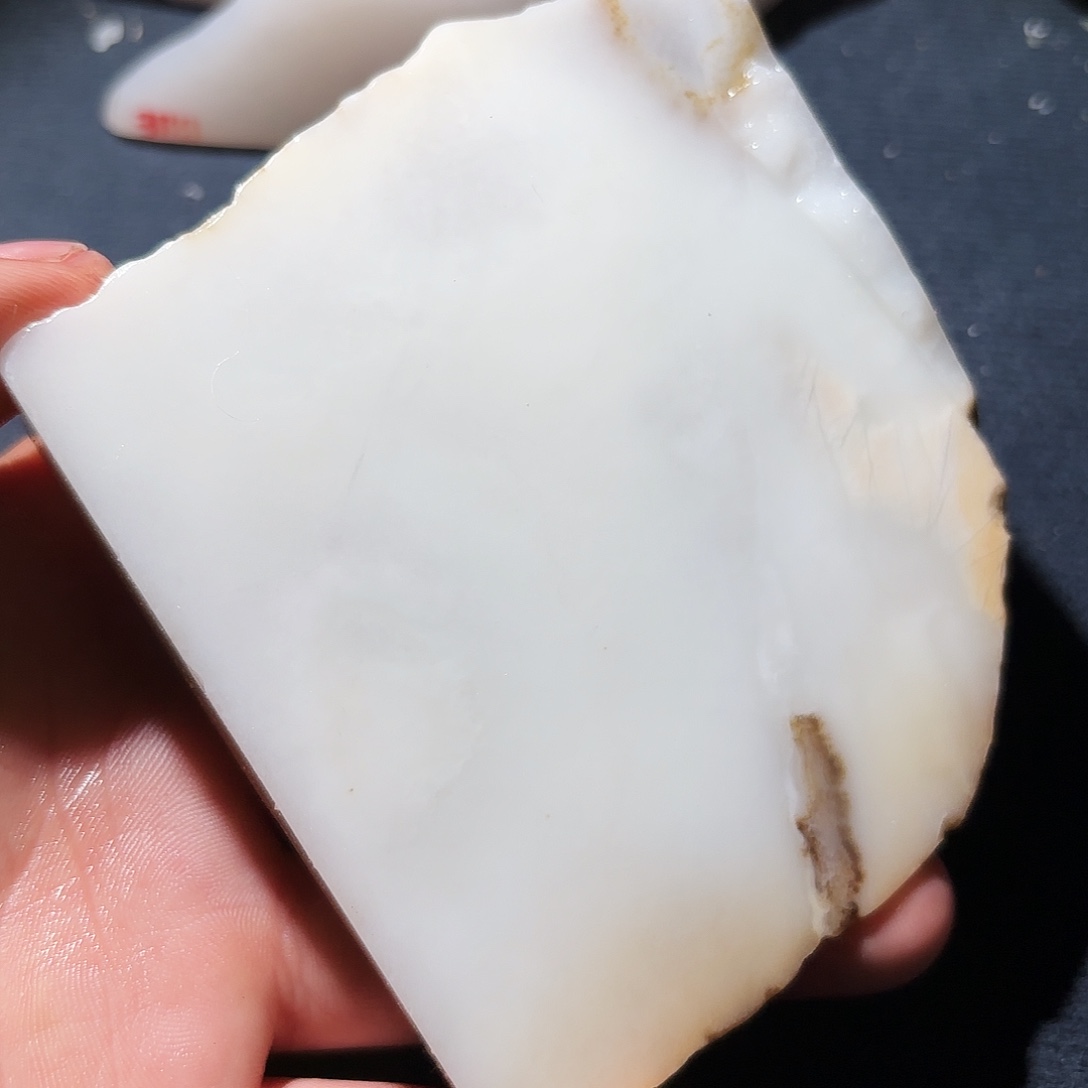 和田玉未镶嵌珠宝奇石