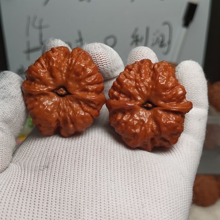 文玩核桃把件政*40涞水蛤蟆头打好底