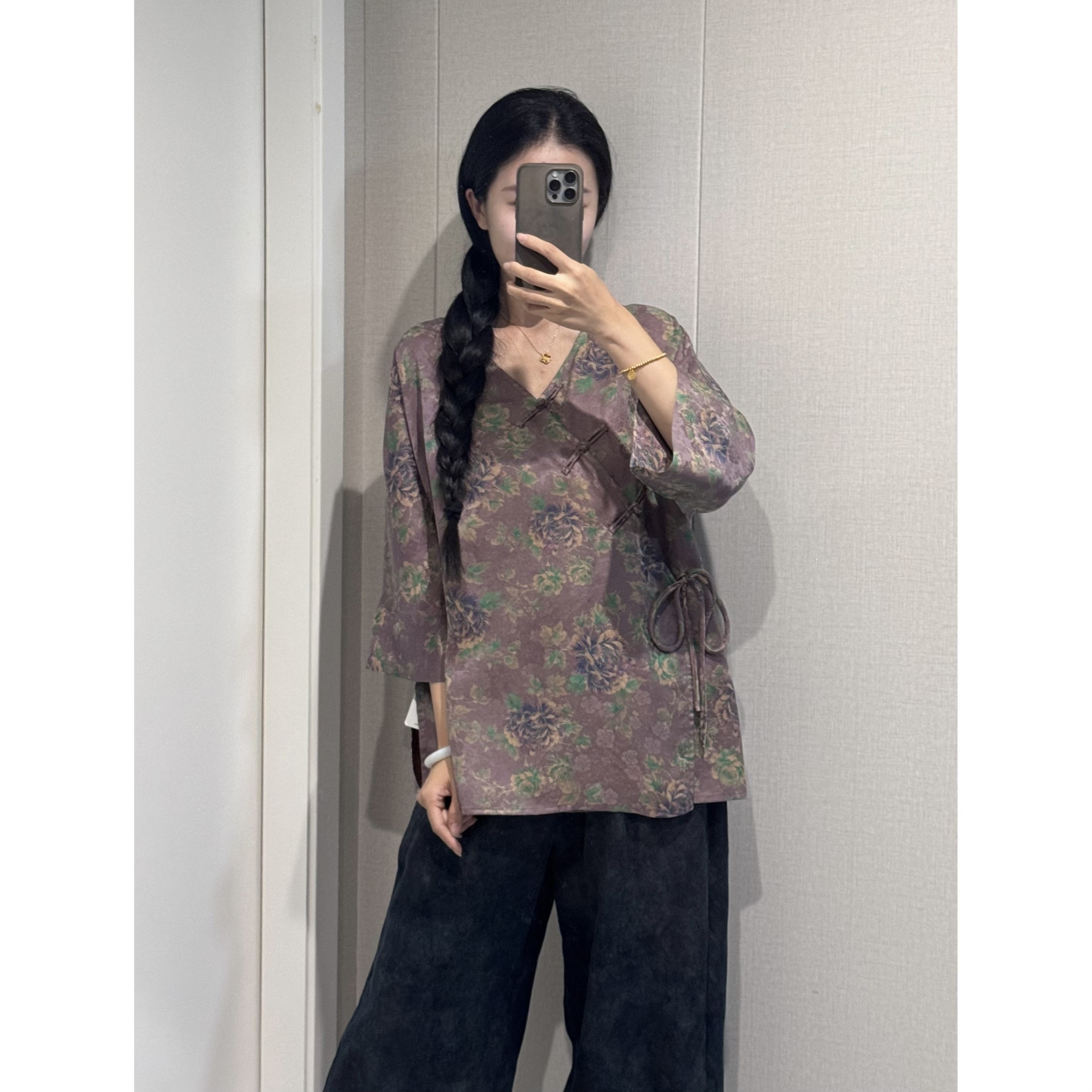轻紫洋牡丹V领毛衫100%桑蚕丝红云纱70长度120胸围