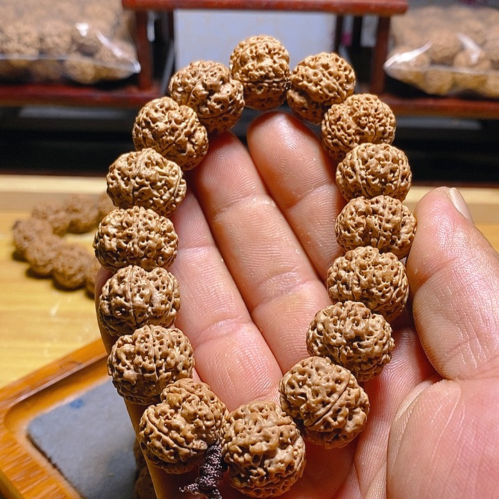 金刚菩提手串雪山梅花