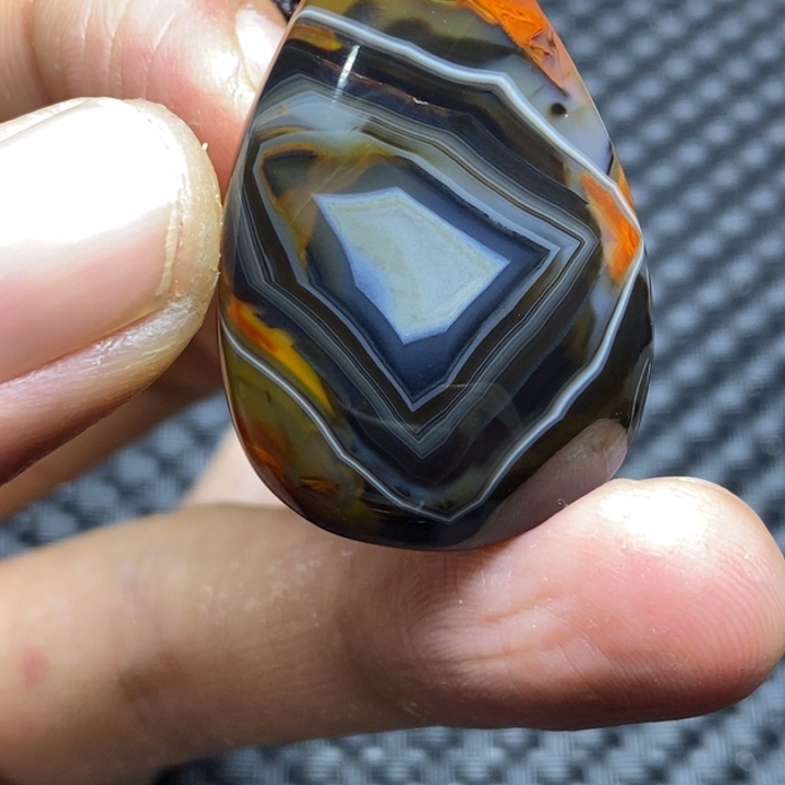 玛瑙/玉髓颈饰未镶嵌福*