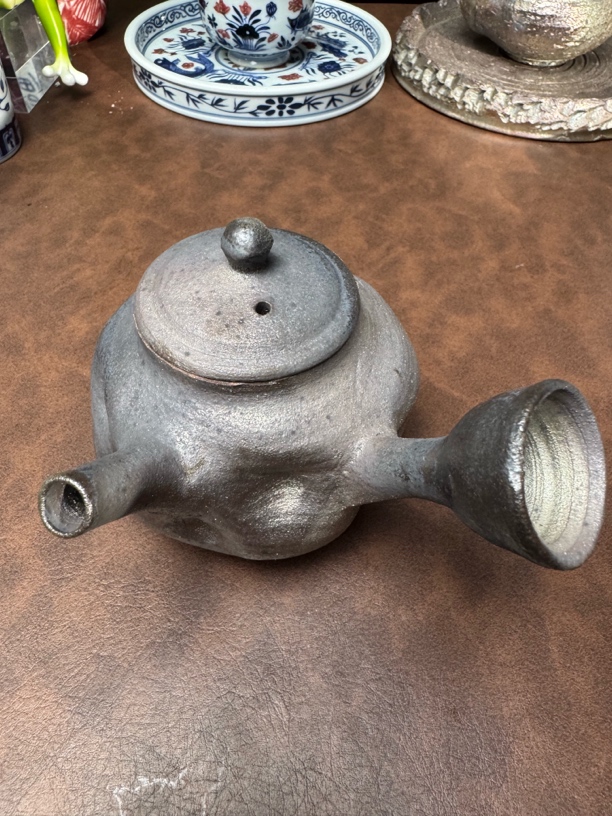 柴烧手作侘寂风原矿蓝金泥料侧把壶（超7天无理由售后不退换）