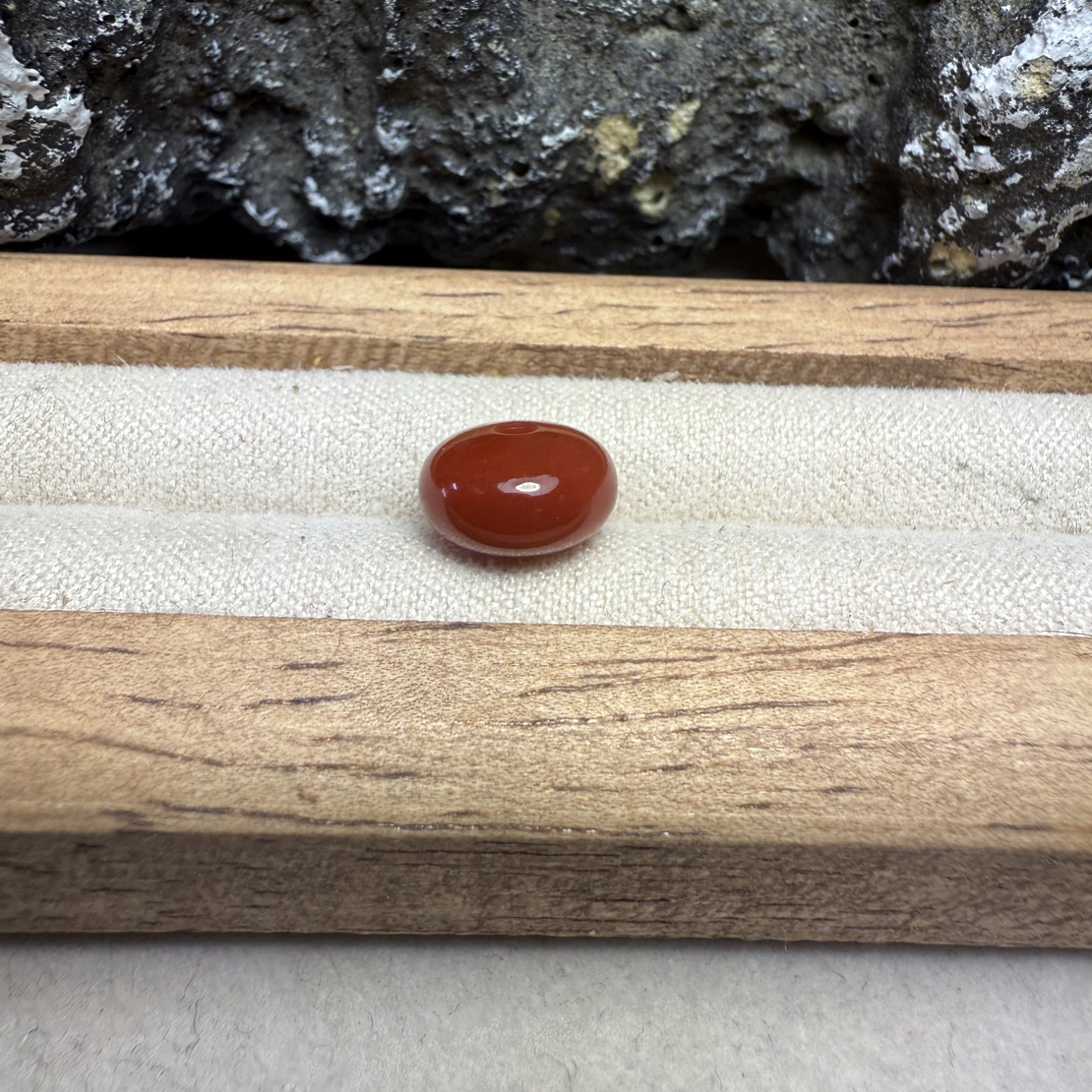 天然原矿南红瓦西牛血隔珠9.5×5.5