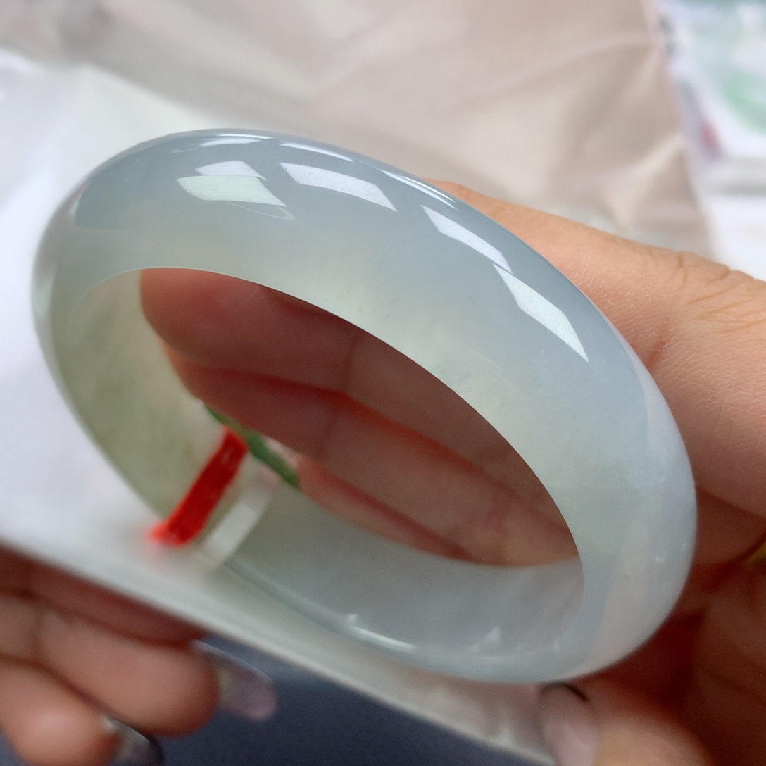 翡翠手镯未镶嵌55正