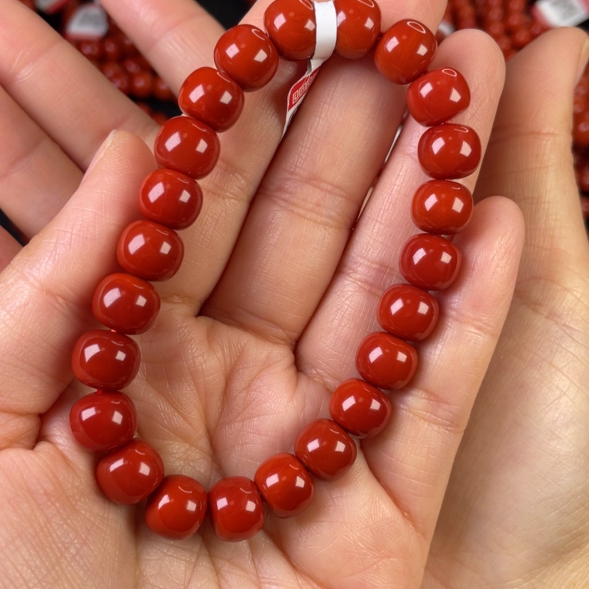 【闪购商品】南红玛瑙手链未镶嵌波*猫满肉满色花