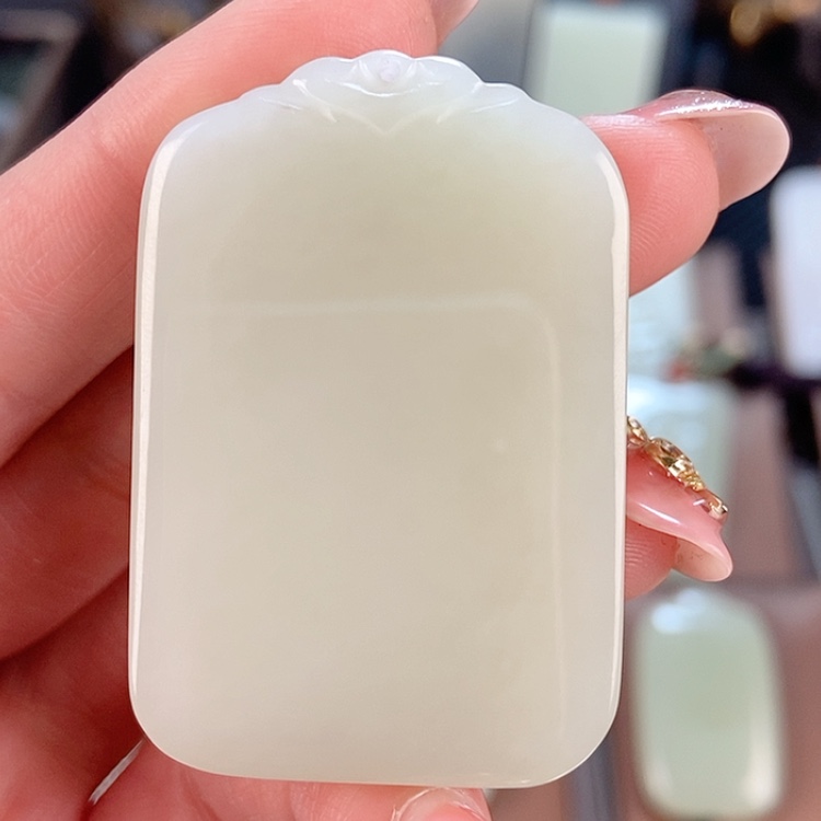 【闪购商品】和田玉颈饰未镶嵌