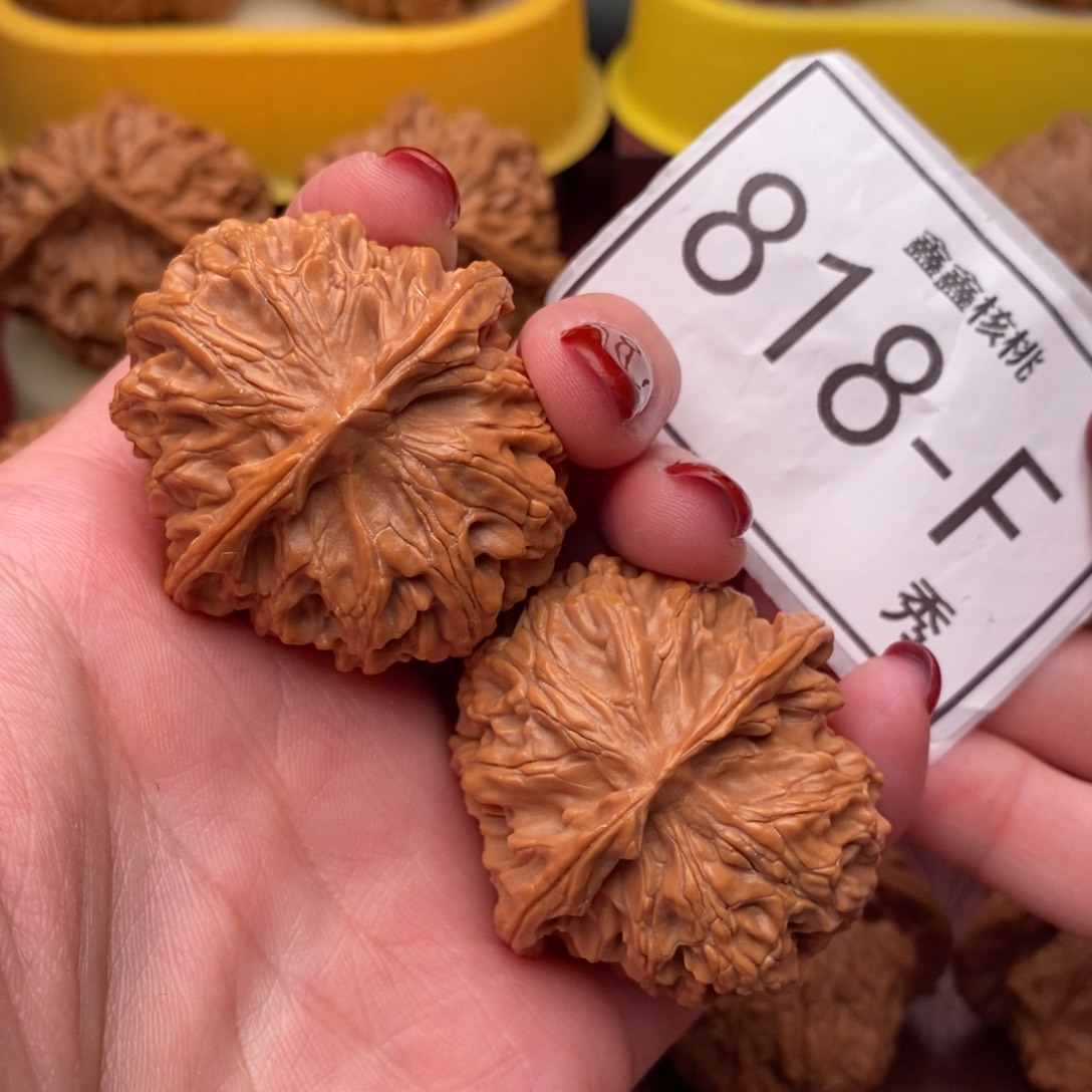 文玩核桃把件苹果园40