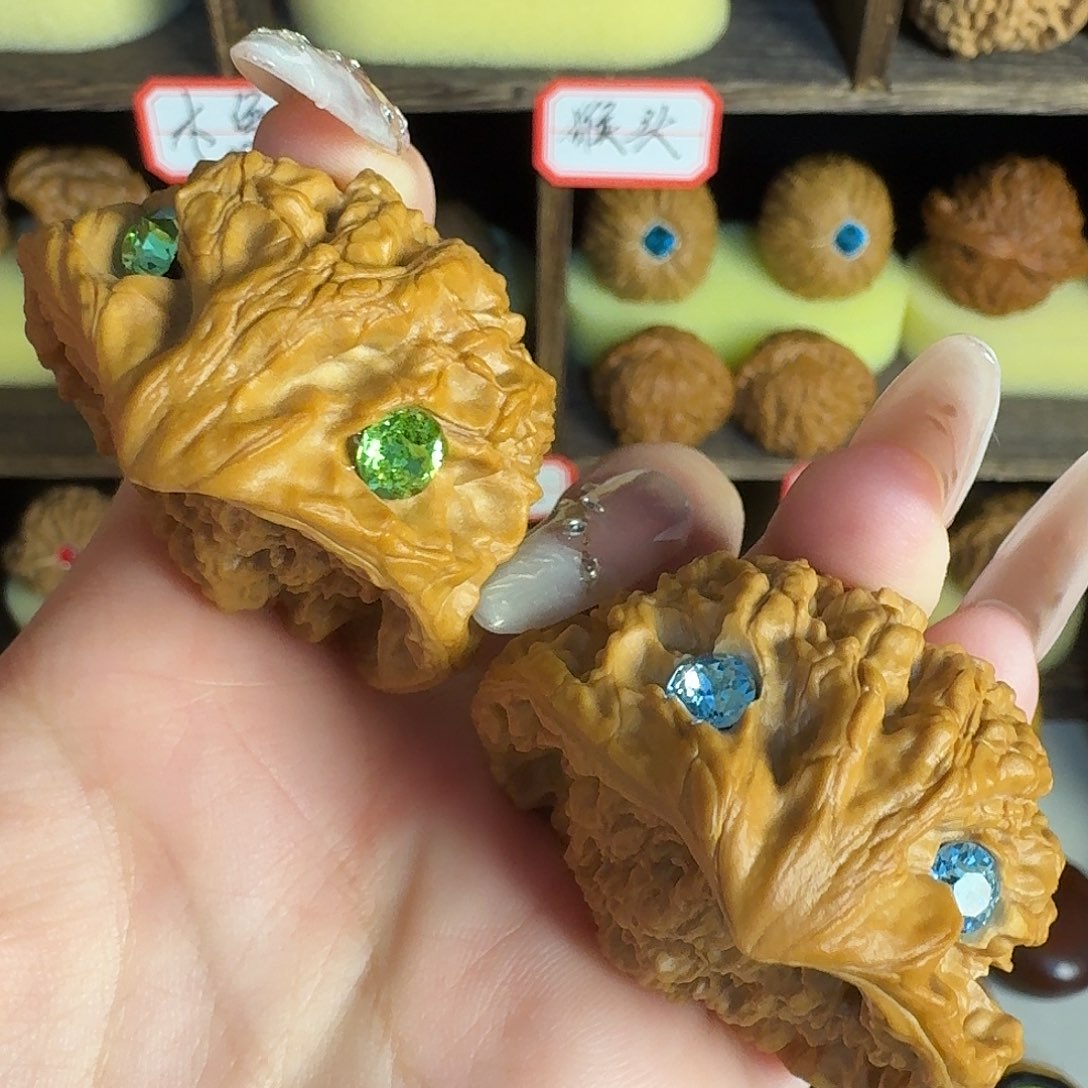 文玩核桃蛇头边45（镶嵌介意勿拍）