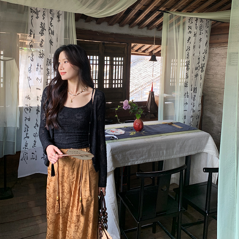 特价~2025新款新中式套装 心机纯欲蕾丝国风吊带两件套修身套装女