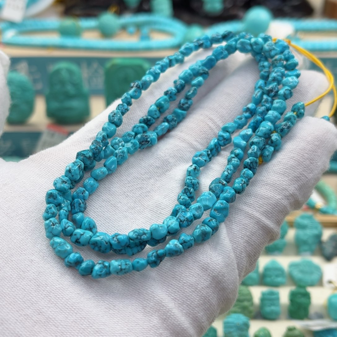 绿松石配饰未镶嵌