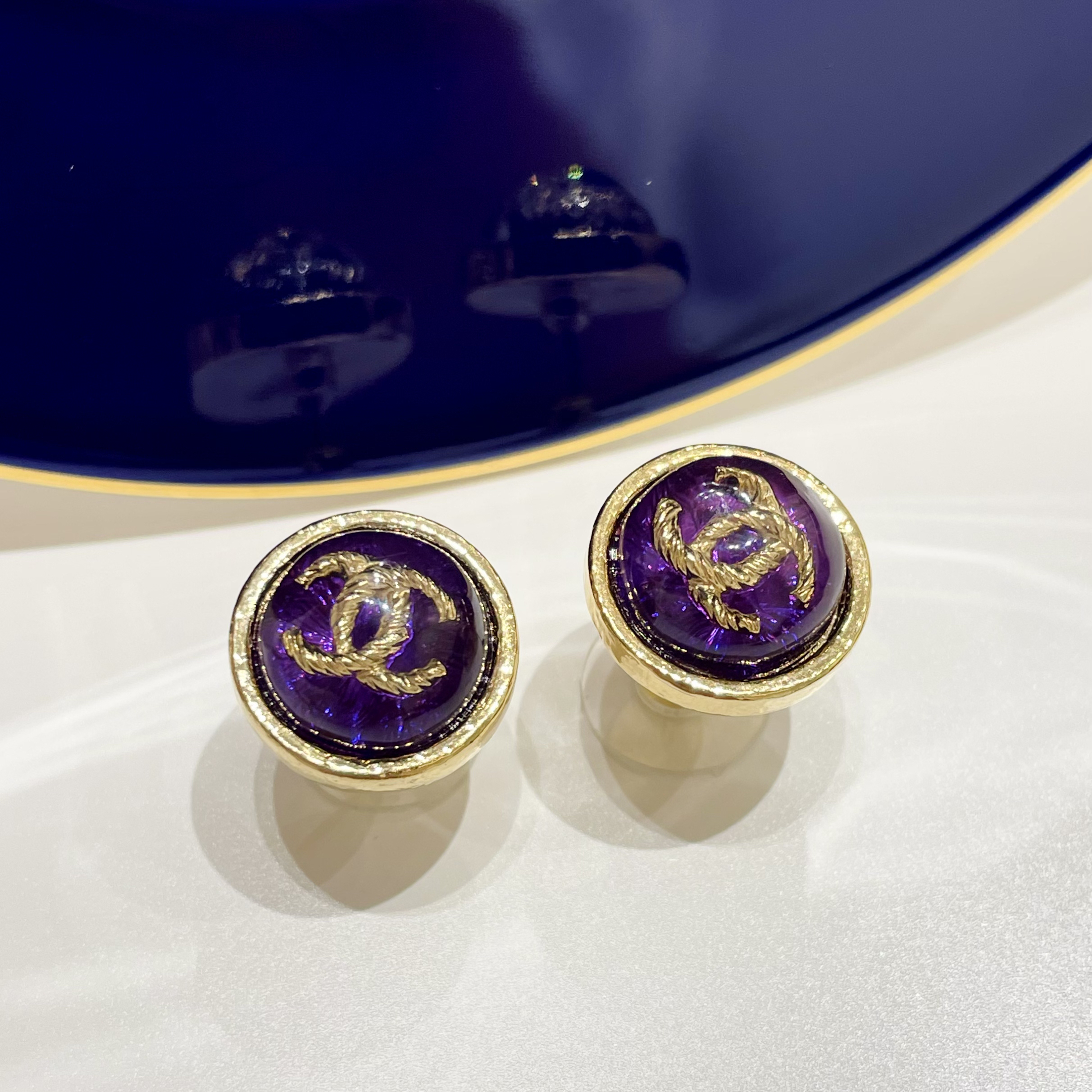 95新 Chanel/香奈儿 Chanel22K紫色圆豆耳钉 42639838