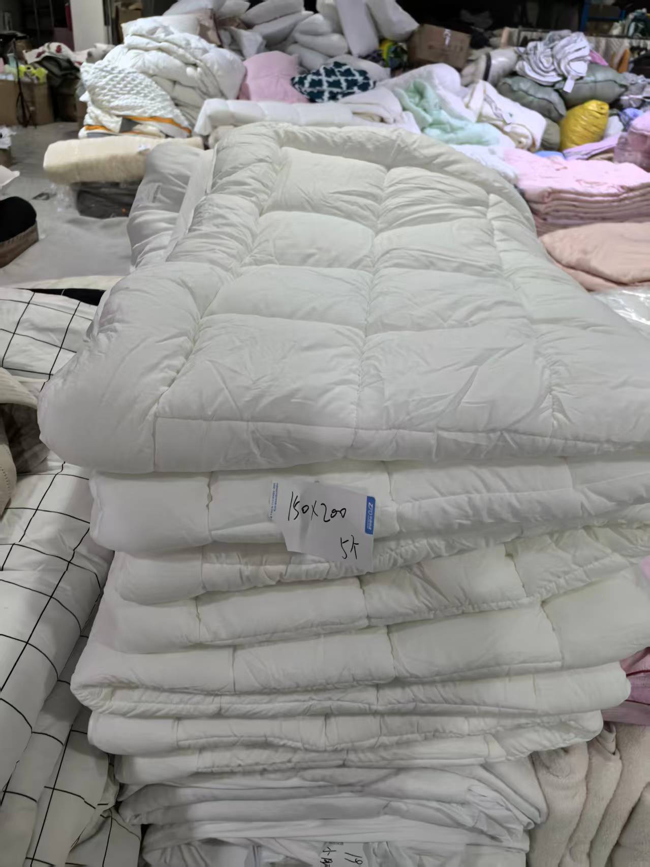 《厚广家》3楼150×200杂款白色夹丝绵表面全棉床笠 发1张 不挑款