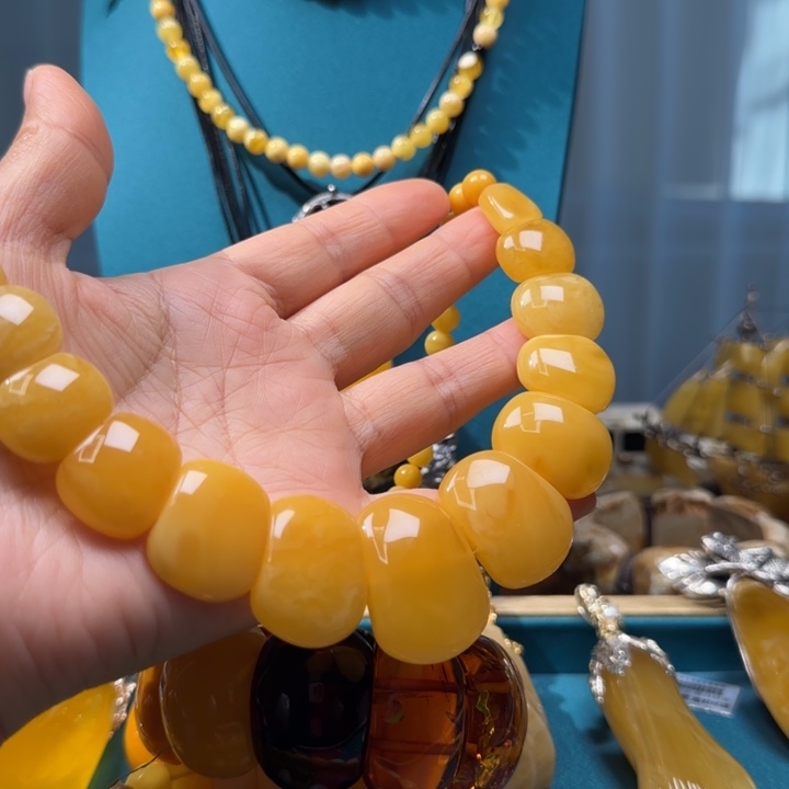 琥珀未镶嵌颈饰波兰设计款琥珀蜜蜡